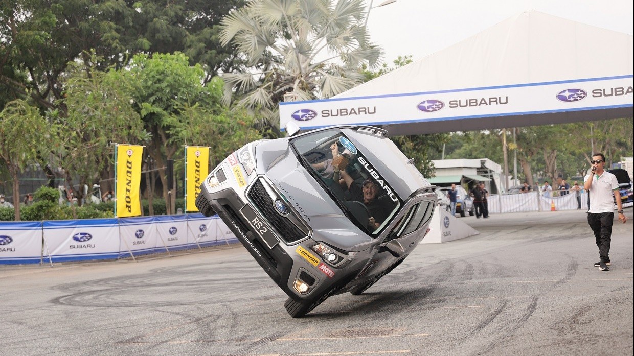 Trình diễn ô tô mạo hiểm “Subaru Russ Swift Stunt Show” sẽ trở lại Việt Nam