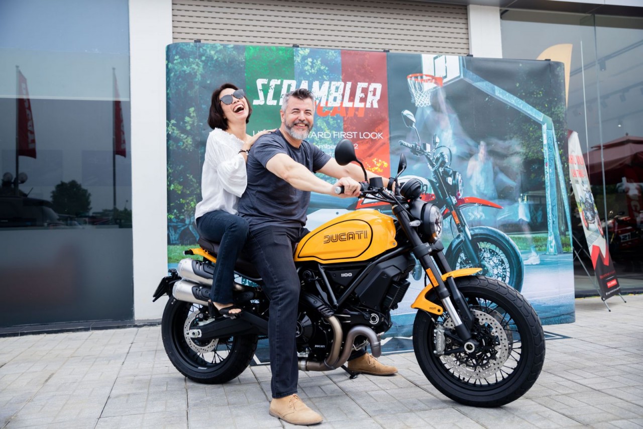 Scrambler Ducati Urban Motard 2022 ra mắt với 410 triệu đồng