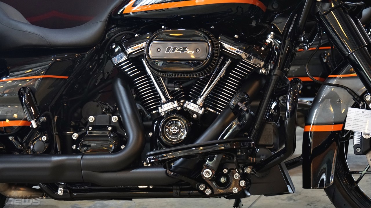 Harley Davidson giới thiệu phối màu Apex Factory Custom Paint với số lượng giới hạn