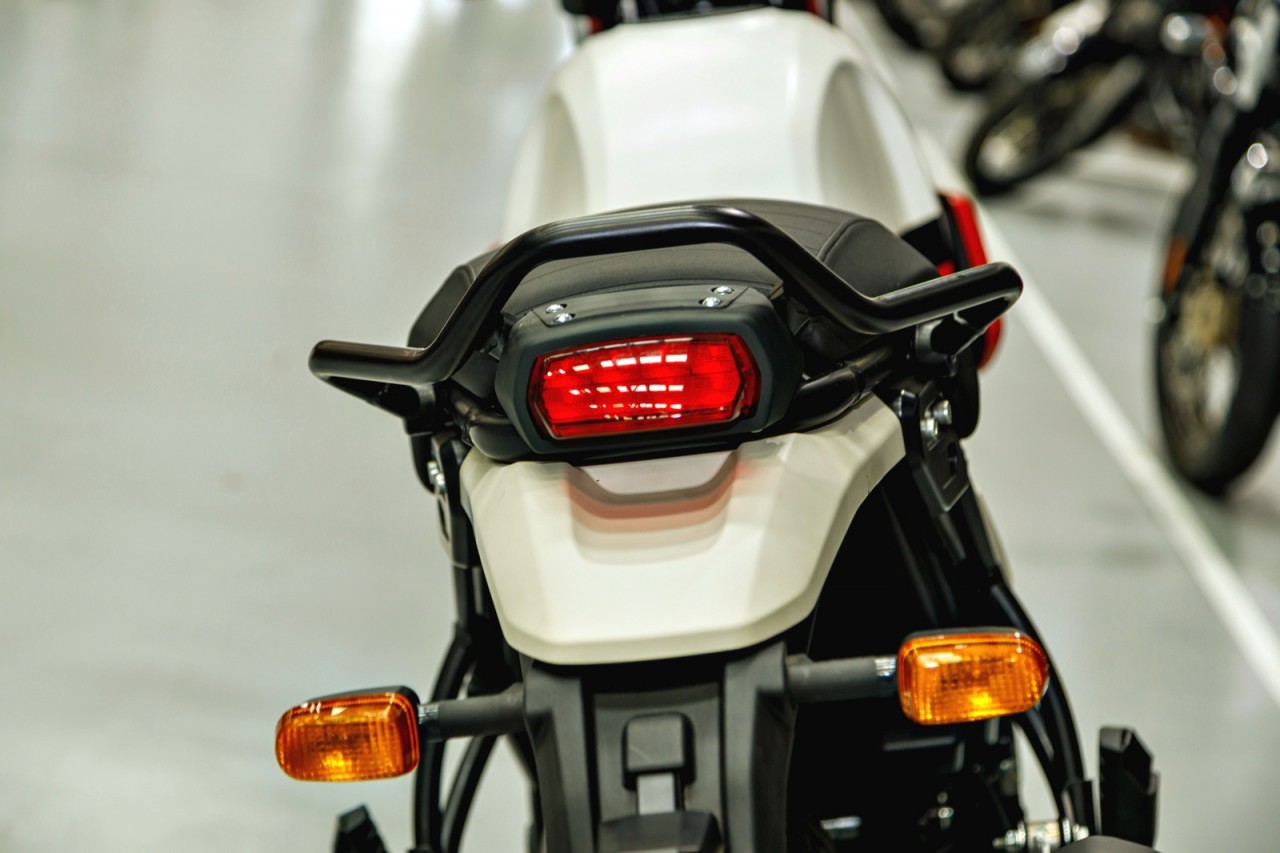 Chi tiết Royal Enfield Scram 411 vừa ra mắt tại Việt Nam