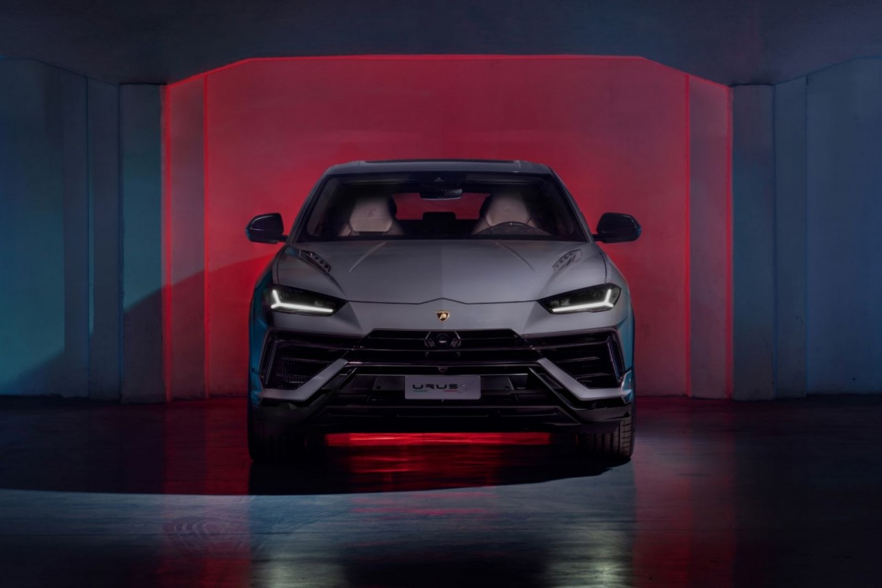Lamborghini Urus S nhận đặt hàng tại Việt Nam với giá 14,3 tỷ đồng