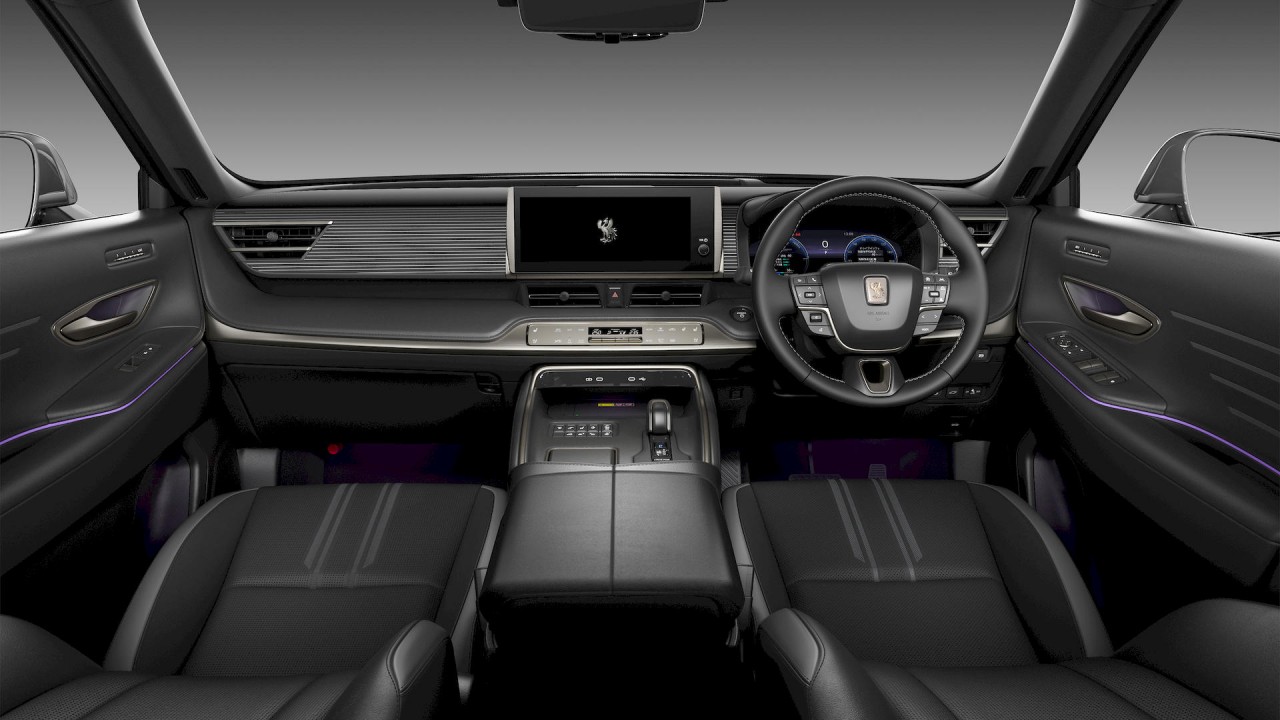 Cận cảnh xe 'dành cho chủ tịch' Toyota Century SUV vừa được ra mắt