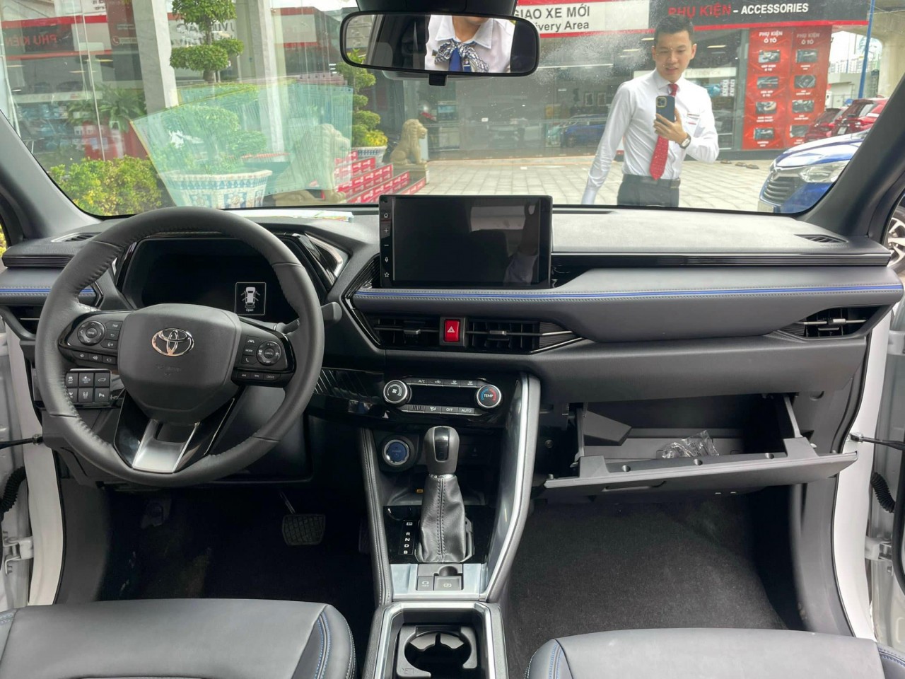 Toyota Yaris Cross có mặt tại đại lý, giá từ 740 triệu đồng