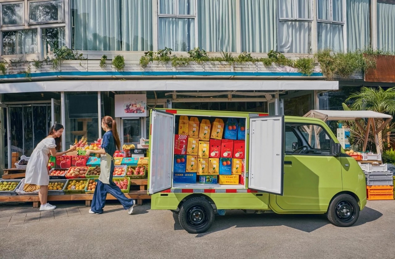 Cận cảnh Wuling E10 - xe tải điện mini dành cho đô thị Cận cảnh Wuling E10 - xe tải điện mini dành cho đô thị