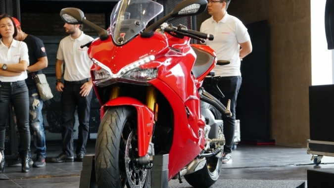 Ducati SuperSport mẫu xe kết hợp phong cách thể thao và thời trang