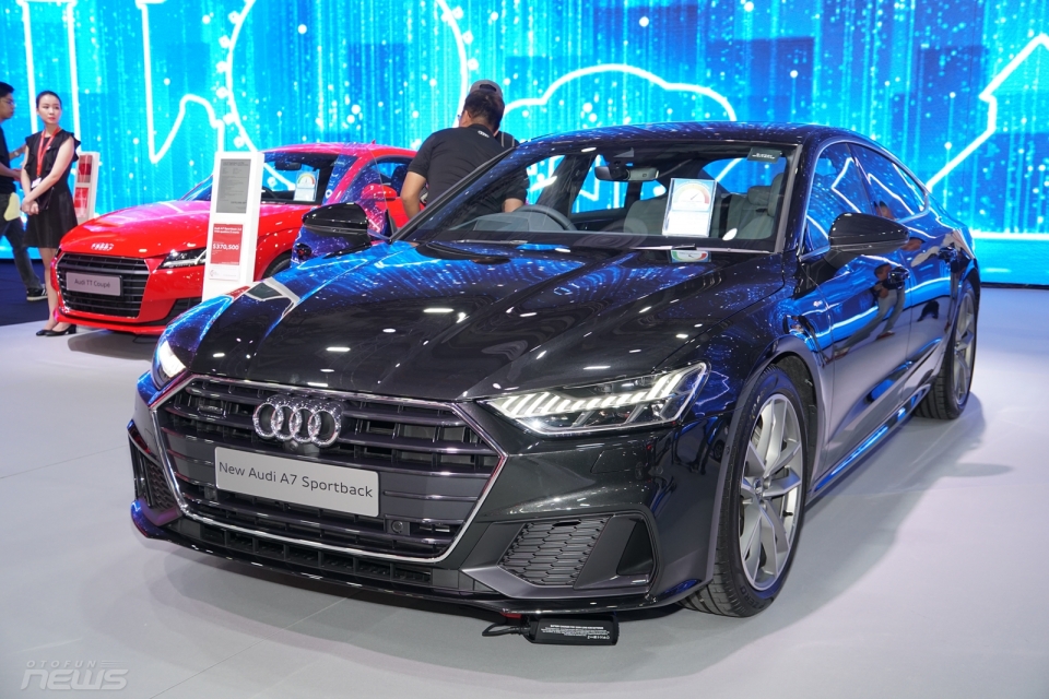 ngam chi tiet audi a7 sportback 2019 sap duoc gioi thieu tai viet nam