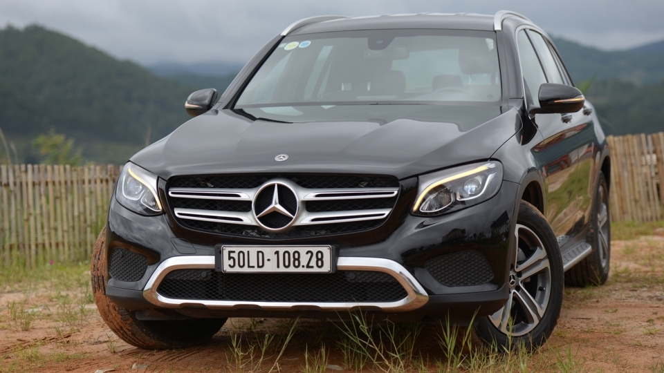Mercedes Benz Việt Nam triệu hồi 5.000 xe GLC vì lỗi đai an toàn