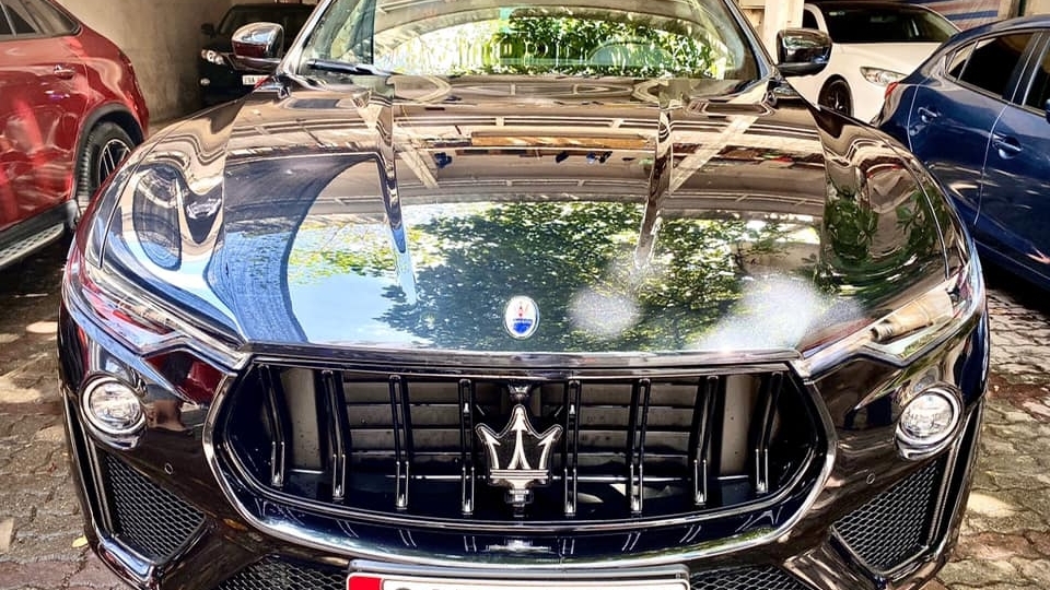 Hàng khủng Maserati Levante Trofeo giá 15 tỷ xuất hiện tại Việt Nam