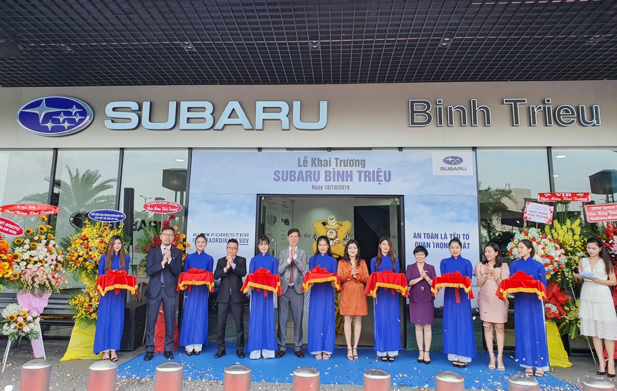 subaru viet nam dong loat khai truong 3 dai ly uy quyen moi