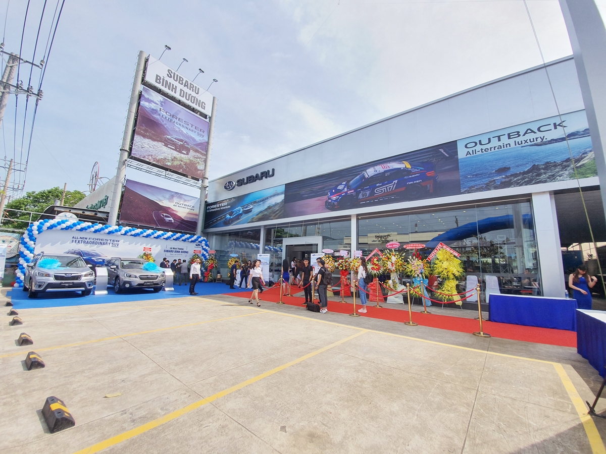 subaru viet nam dong loat khai truong 3 dai ly uy quyen moi