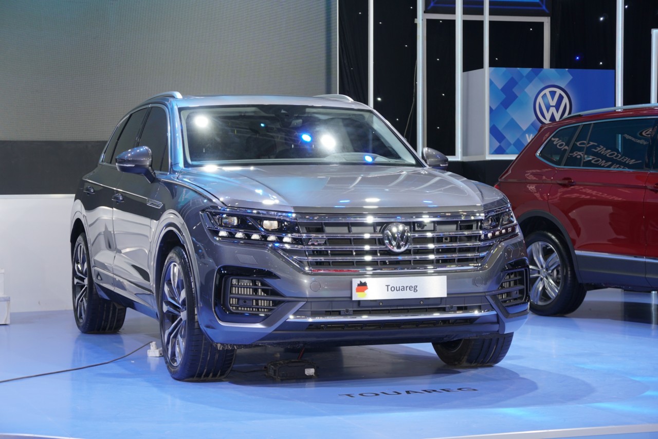 volkswagen touareg 2019 suv cao cap gia 31 ty dong