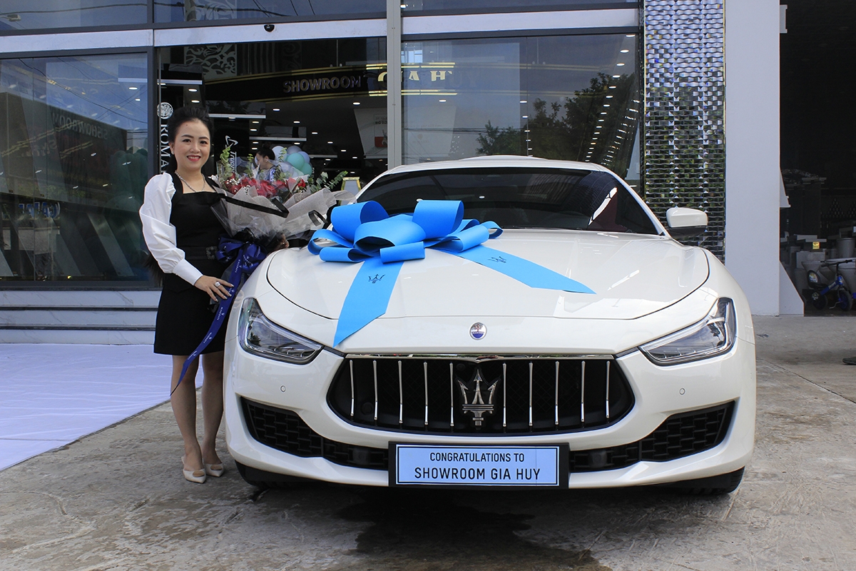 maserati ghibli phien ban gioi han tai viet nam da co chu