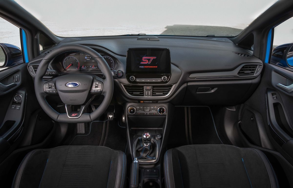 ford fiesta st edition 2021 ra mat voi so luong chi 500 chiec