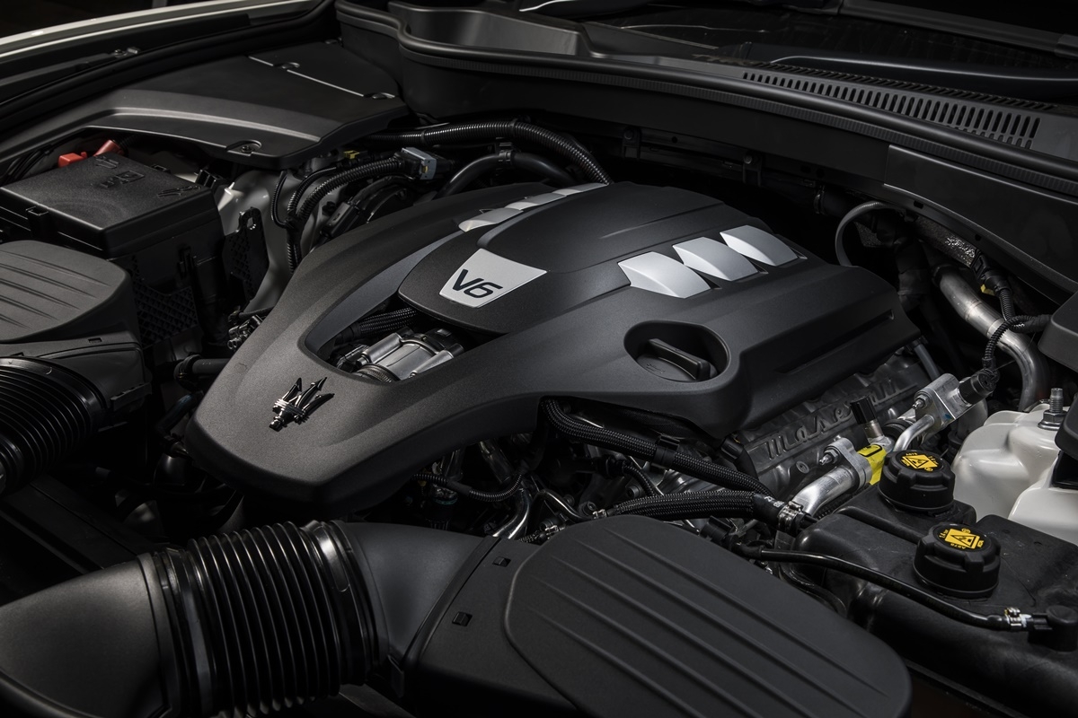 maserati levante grandsport xe dua gam cao danh cho nguoi giau