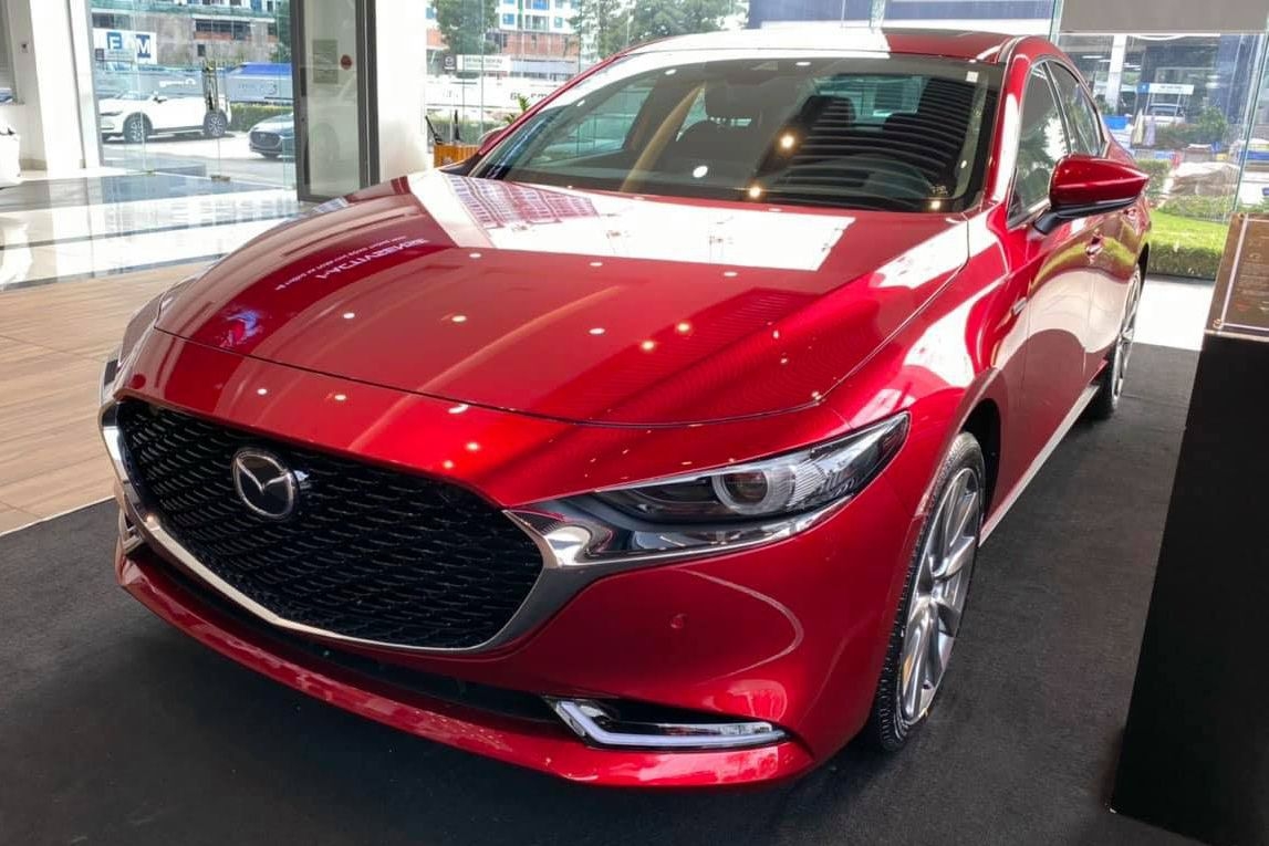 can canh mazda3 phien ban ky niem 100 nam tai viet nam