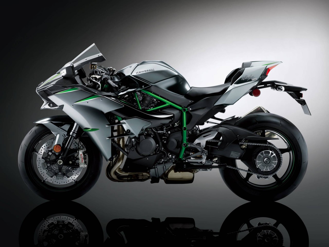Kawasaki Việt Nam giới thiệu H2 Carbon và ZX-10R 2021 Kawasaki Việt Nam giới thiệu H2 Carbon và ZX-10R 2021