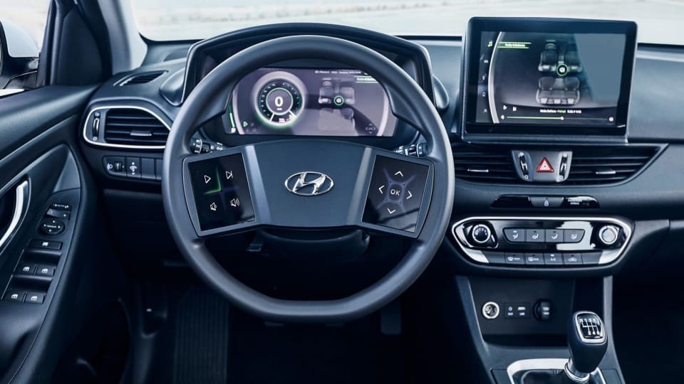Hyundai sẽ tích hợp màn hình vào vô lăng