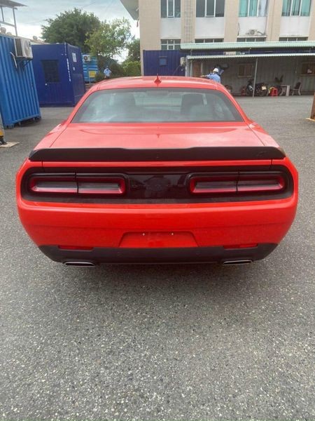 Xe thể thao cơ bắp Mỹ Dodge Challenger GT có mặt tại Việt Nam