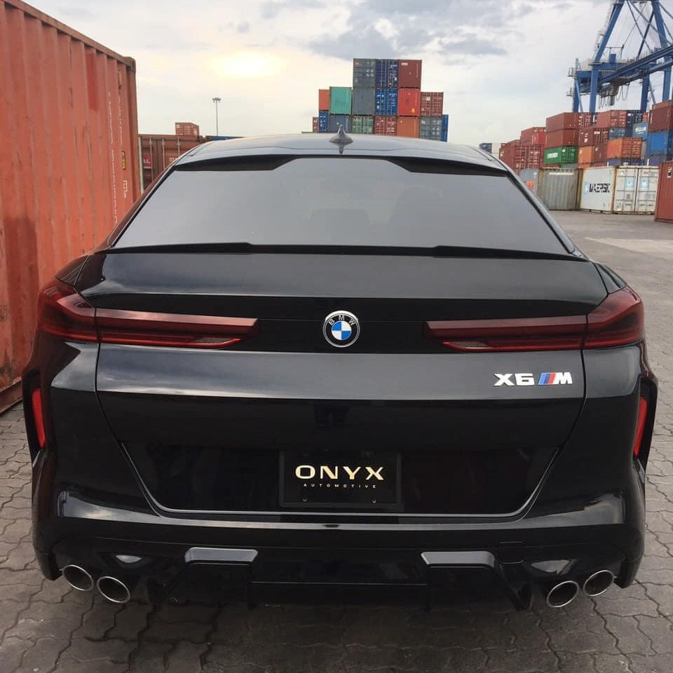 BMW X6 M 2021 đầu tiên có mặt tại Việt Nam