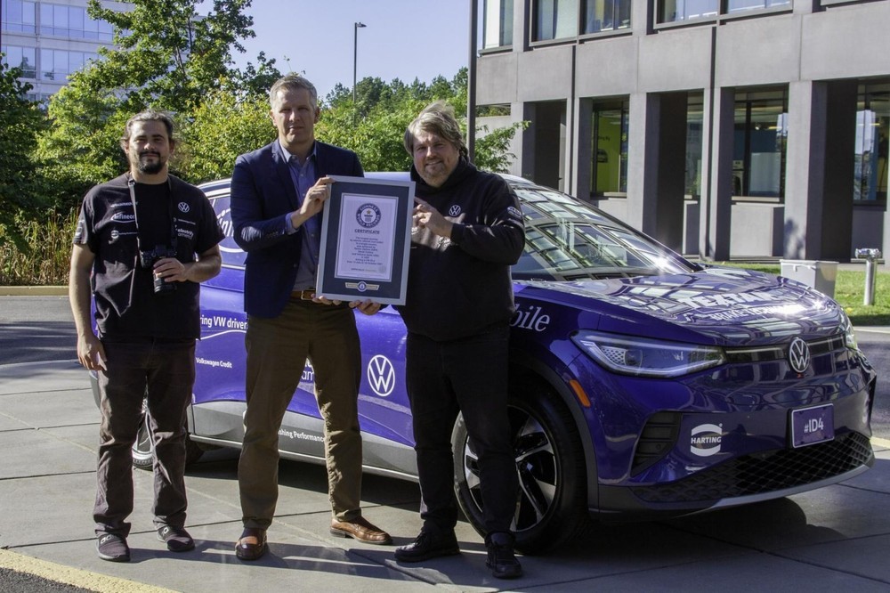 Xe điện Volkswagen ID.4 lập kỷ lục thế giới với quãng đường di chuyển hơn 57.000 km