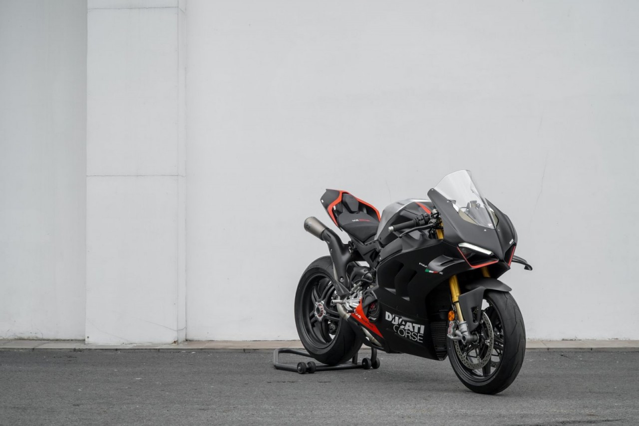 Ducati Panigale V4 SP2 đầu tiên về Việt Nam có giá 1,364 tỷ đồng
