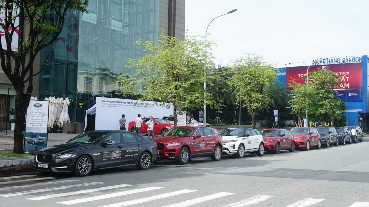 Land Rover tổ chức chương trình trải nghiệm xe tại Kiên Giang và Cần Thơ