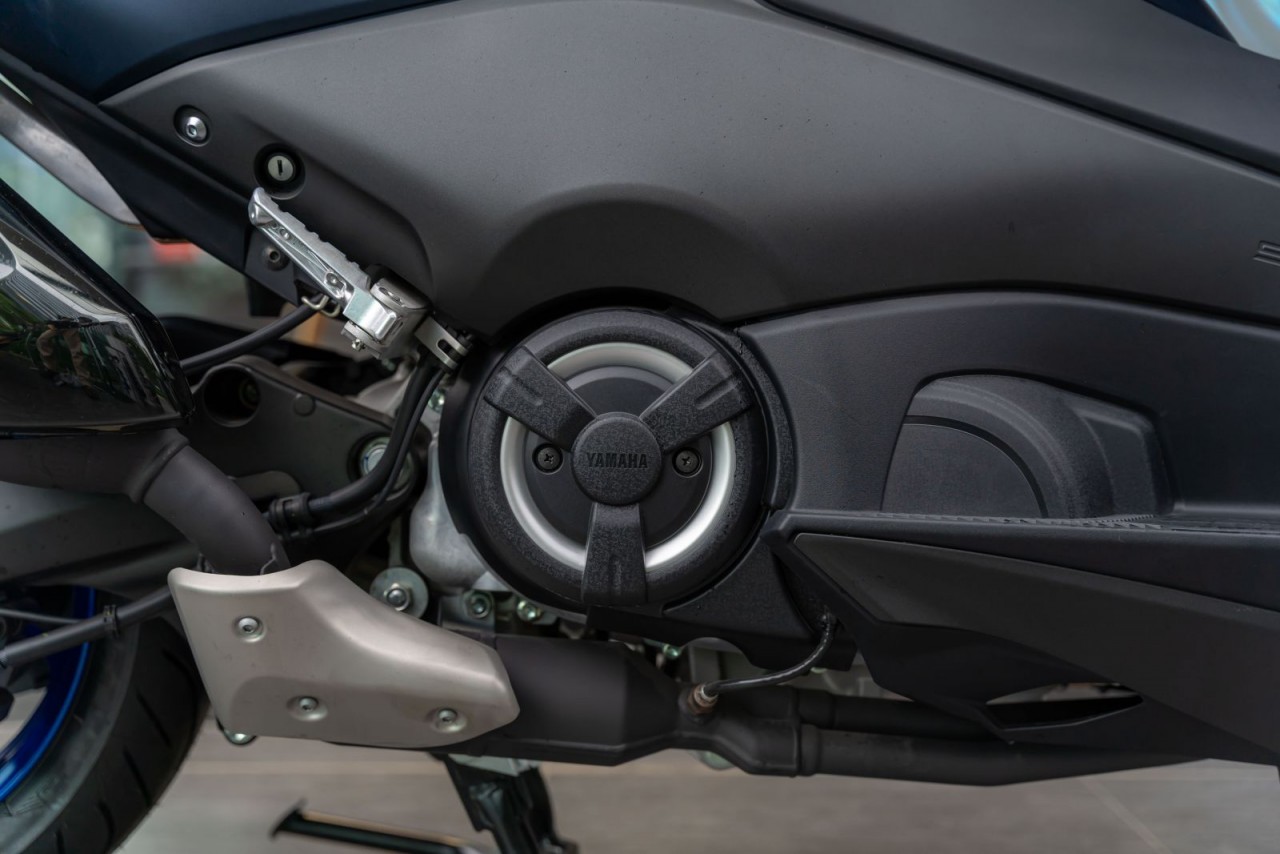 Yamaha Motor giới thiệu bộ đôi XMAX 300 và TMAX 2022 giá từ