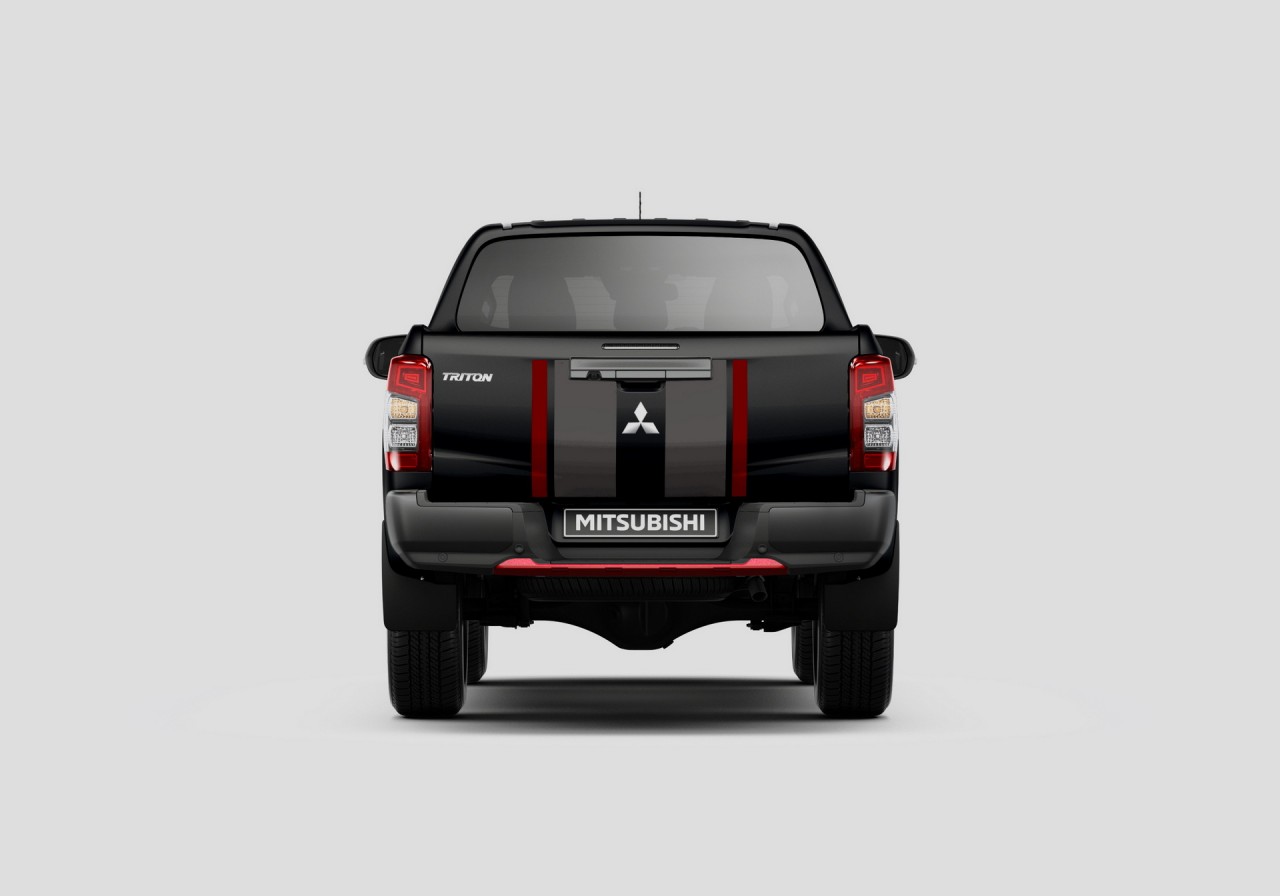 Mitsubishi Triton Sport Edition 2023 được sản xuất với số lượng chỉ 400 xe