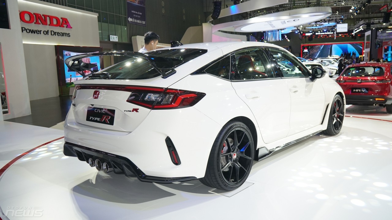 [VMS 2022] Honda Việt Nam chiếm trọn spotlight với huyền thoại Civic Type R