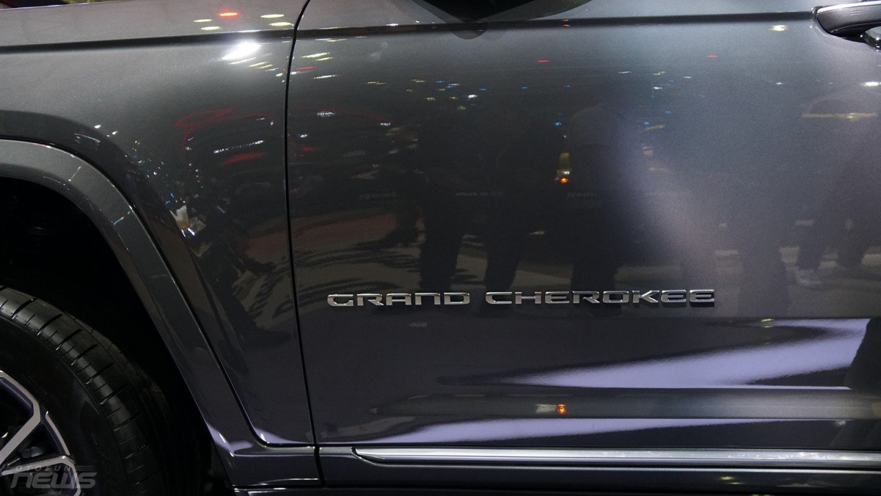 [VMS 2022] Cận cảnh Grand Cherokee L 2022 có giá 6,18 tỷ đồng