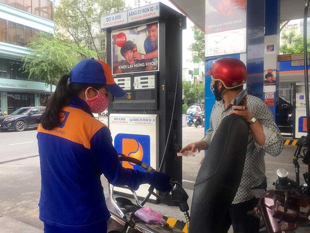 khai tu xang a92 lo thieu xang a95