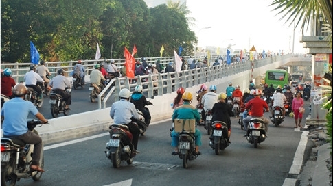 TP Hồ Chí Minh: Cầu vượt giảm ùn tắc ở cửa ngõ sân bay Tân Sơn Nhất - Gò Vấp được thông xe
