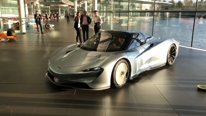 Siêu xe McLaren Speedtail đầu tiên xuất xưởng