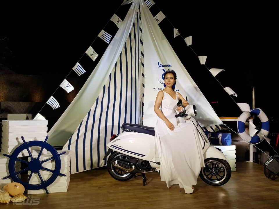 vespa phien ban dac biet 2018 ra mat gia cao nhat 129 trieu