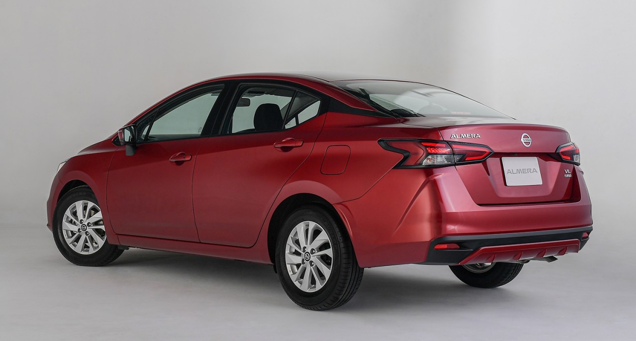 Ra mắt Nissan Sunny thế hệ mới giá bán 383 triệu đồng ra mat nissan sunny the he moi gia ban 383 trieu dong