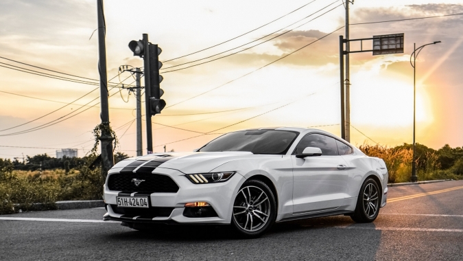 Ford Mustang được ráo bán với giá 1,75 tỷ đồng, sau 4 năm sử dụng