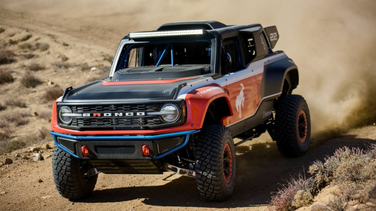 Ford Bronco Desert Racer sản xuất giới hạn chỉ 50 xe