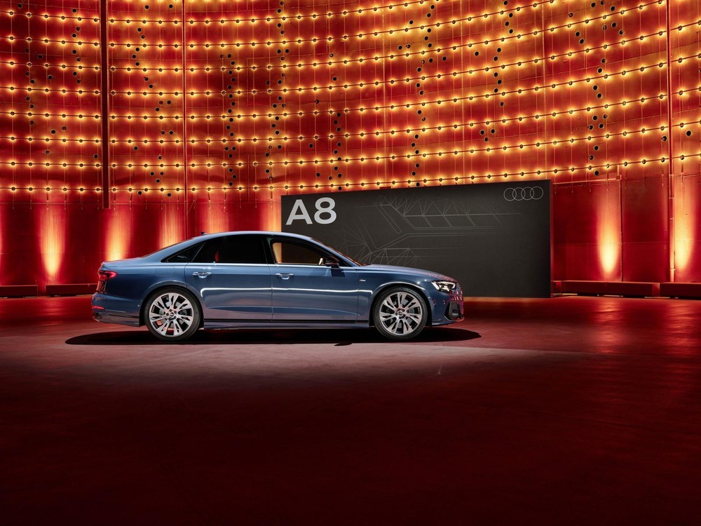 Audi A8 2022 chính thức ra mắt