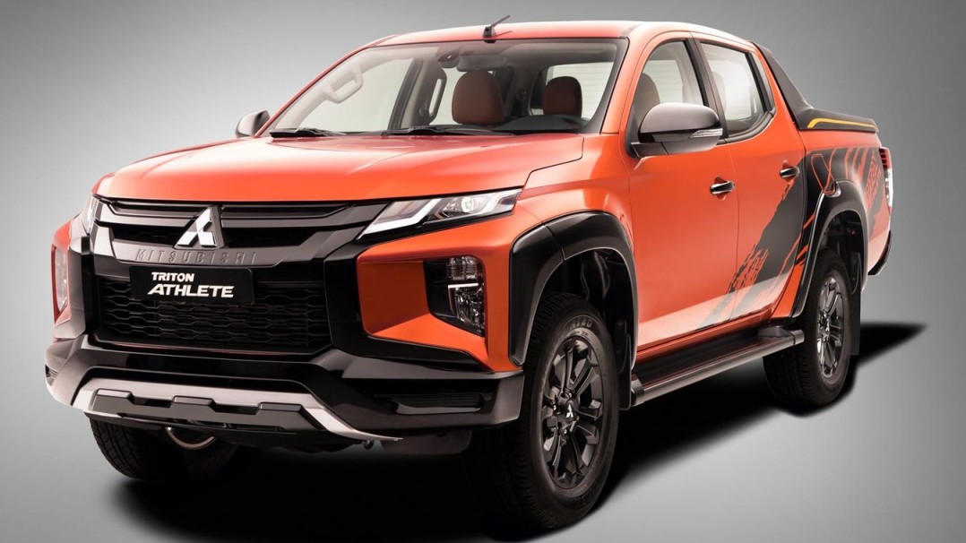 Giá lăn bánh Mitsubishi Triton Athlete vừa ra mắt