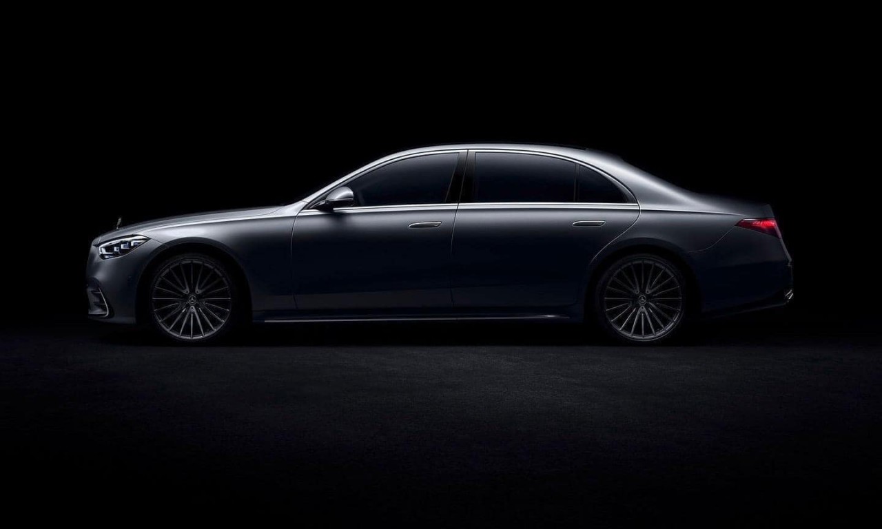 Mercedes-Benz S-Class thế hệ mới sẽ được bán với 2 phiên bản Mercedes-Benz S-Class thế hệ mới sẽ được bán với 2 phiên bản