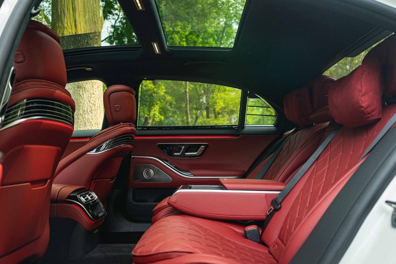 Mercedes-Benz S-Class thế hệ mới sẽ được bán với 2 phiên bản Mercedes-Benz S-Class thế hệ mới sẽ được bán với 2 phiên bản