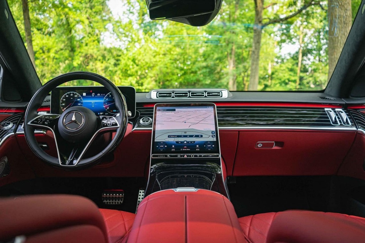 Mercedes-Benz S-Class thế hệ mới sẽ được bán với 2 phiên bản Mercedes-Benz S-Class thế hệ mới sẽ được bán với 2 phiên bản