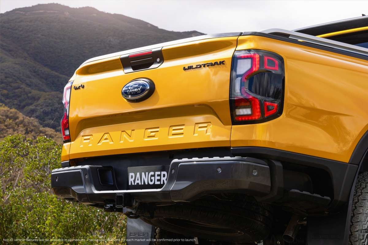 Ford Ranger 2022 ra mắt, thiết kế giống F150
