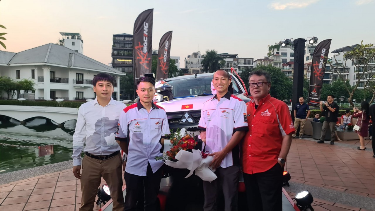 Đội đua AKA Racing Đội đua AKA Racing