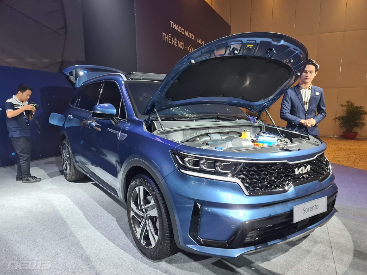 Cận cảnh Kia Sorento Plug in Hybrid 2022 tại Việt Nam