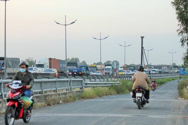 cao toc tp ho chi minh trung luong ket cung van khong xa tram thu phi