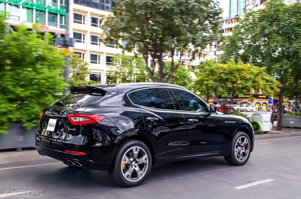 trai nghiem nhanh suv the thao dau tien cua y tai viet nam maserati levante