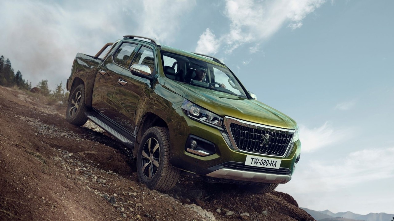 Peugeot giới thiệu bán tải hoàn toàn mới Landtrek 2021