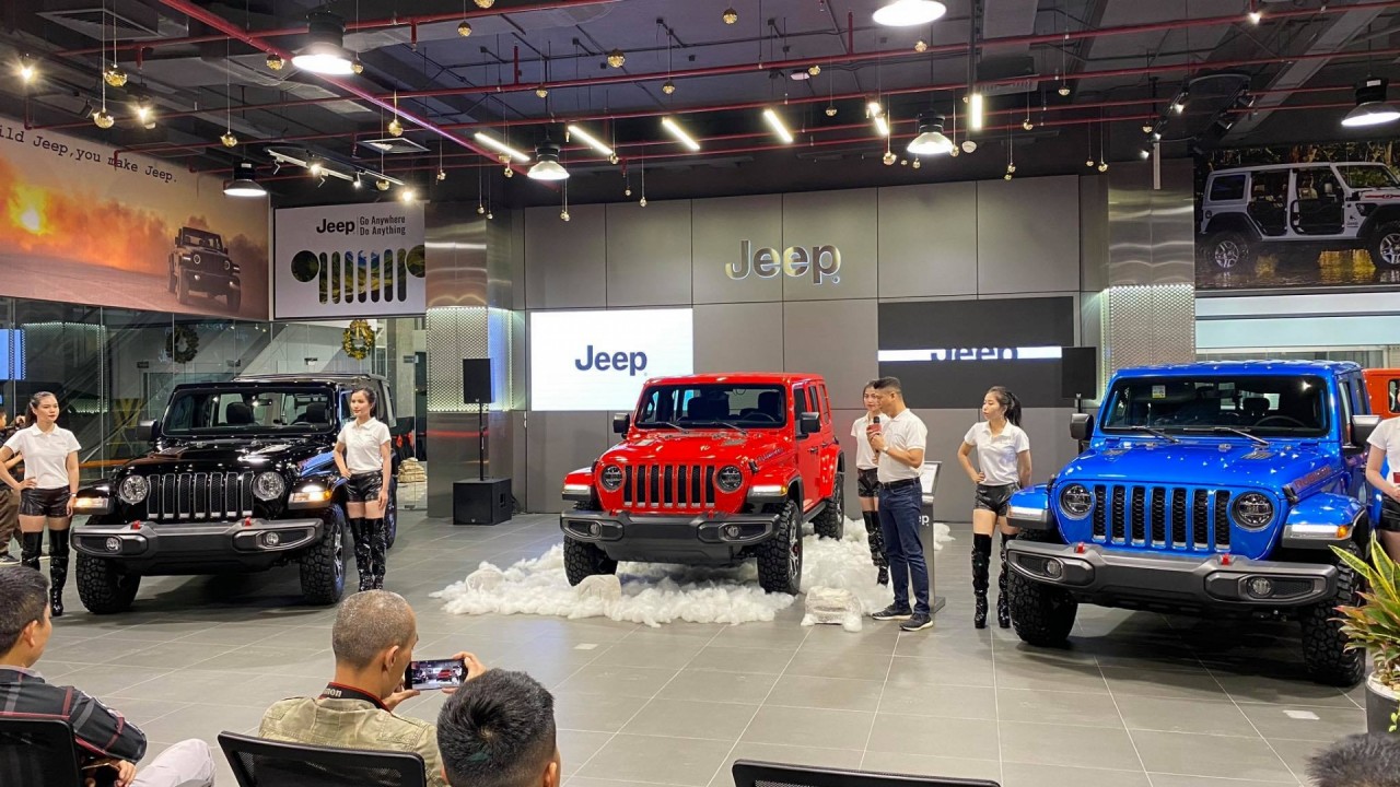 Jeep chính thức trở lại Việt Nam với 2 mẫu xe mới