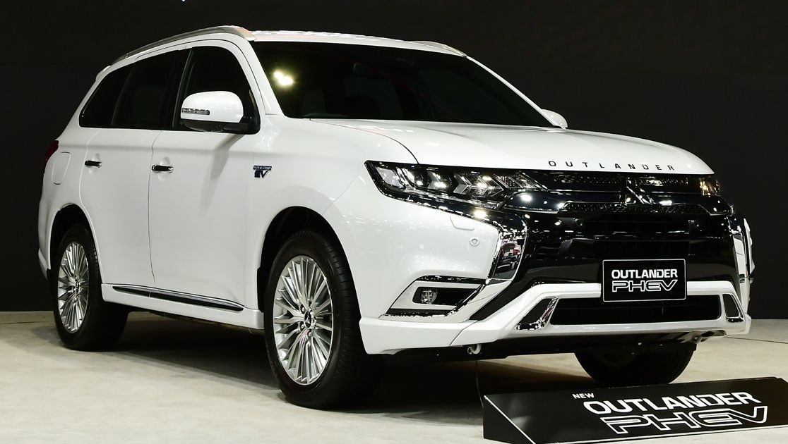 Mitsubishi Outlander PHEV  bắt đầu được sản xuất tại Thái Lan